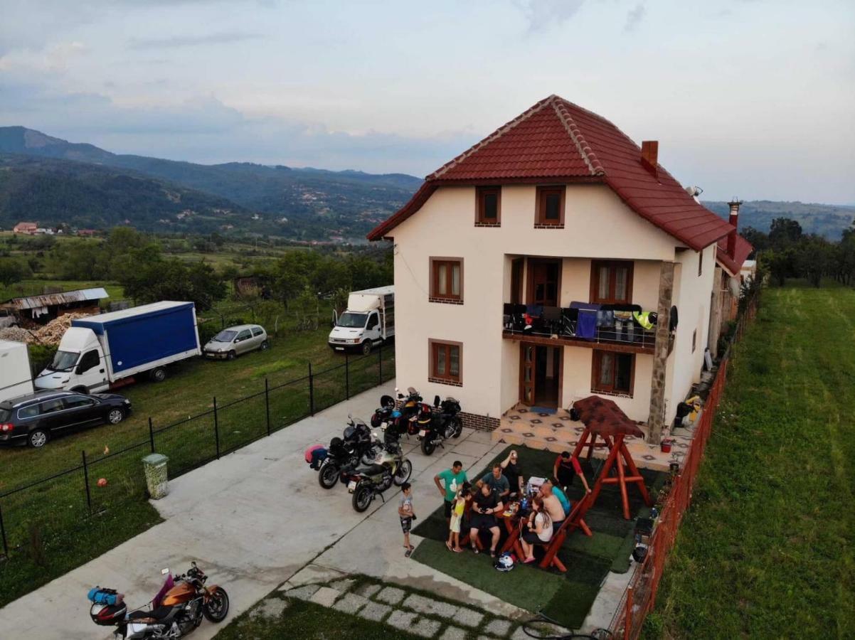 Pensiunea Diana Hotel Novaci Străini Exterior foto